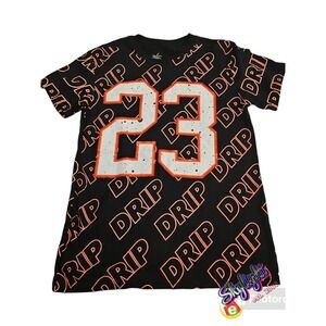 Vibes Mens Black 90s Theme Aop Drip 23 Sneaker T-Shirt Size Reg Medium 19x29